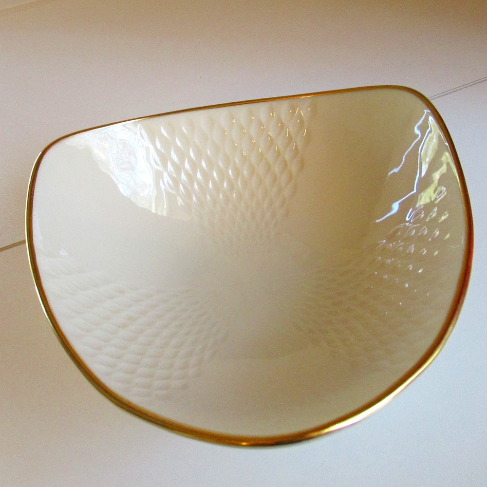 Lenox candy dish/ bowl/ gold trim